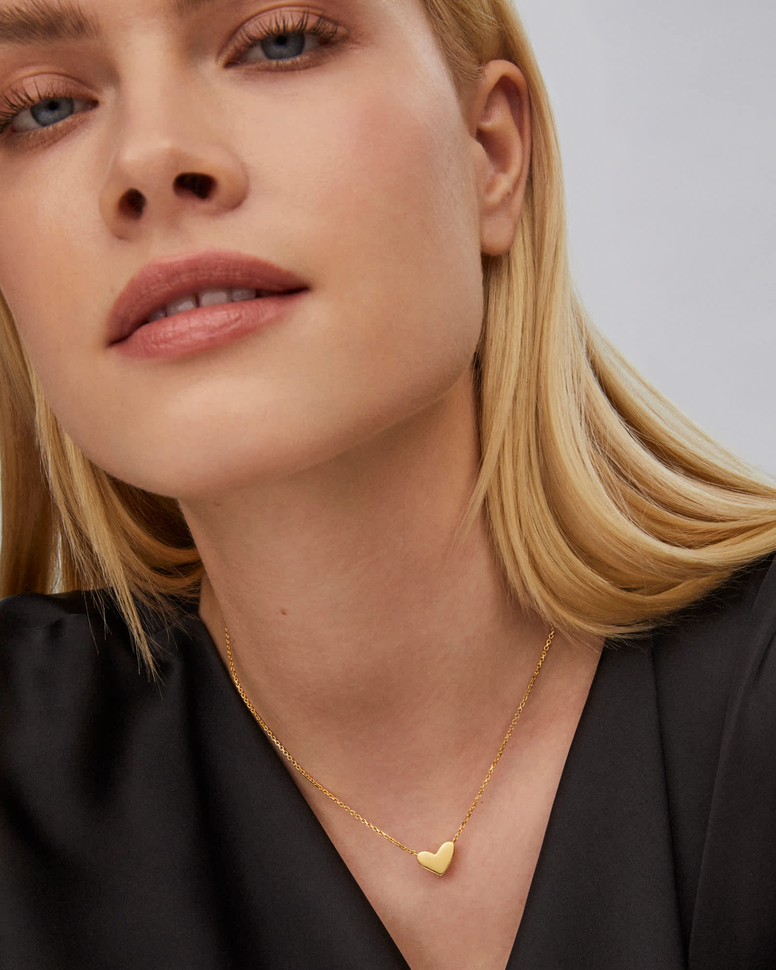 アクセサリー Supreme Gold Heart and Arrow Pendant Supreme gold heart store and arrow pendant